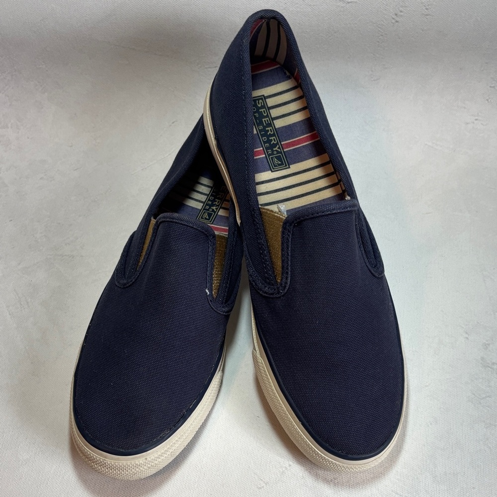 Sperry Women’s Dark Blue Slip-On Sneakers with gold details, nautical, size 9